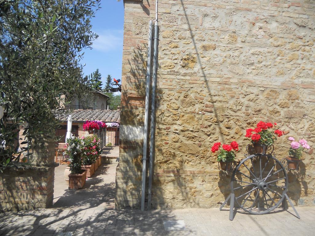Casa Vacanze L'Oliveta Сієна Екстер'єр фото
