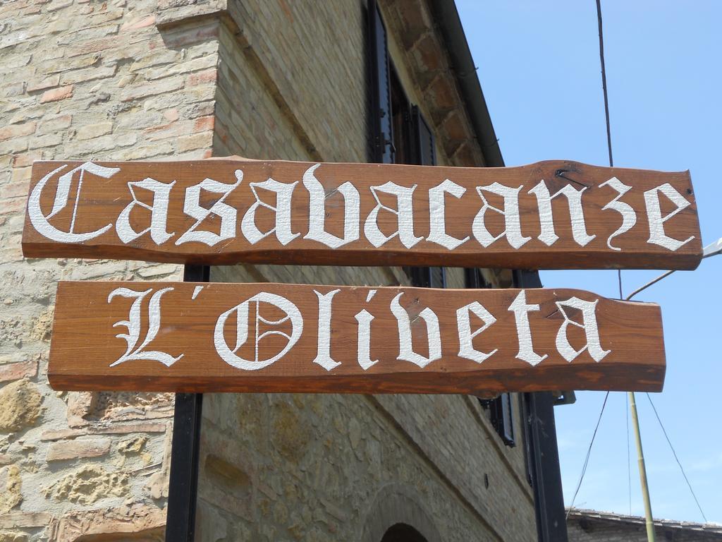 Casa Vacanze L'Oliveta Сієна Екстер'єр фото