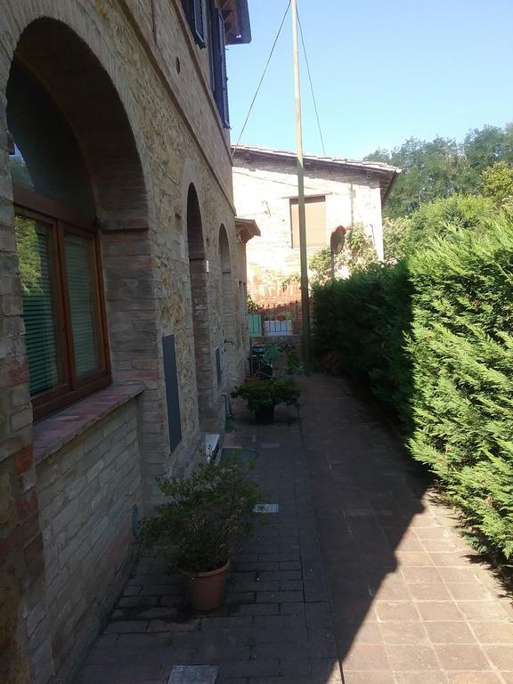 Casa Vacanze L'Oliveta Сієна Екстер'єр фото