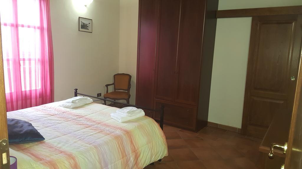 Casa Vacanze L'Oliveta Сієна Екстер'єр фото